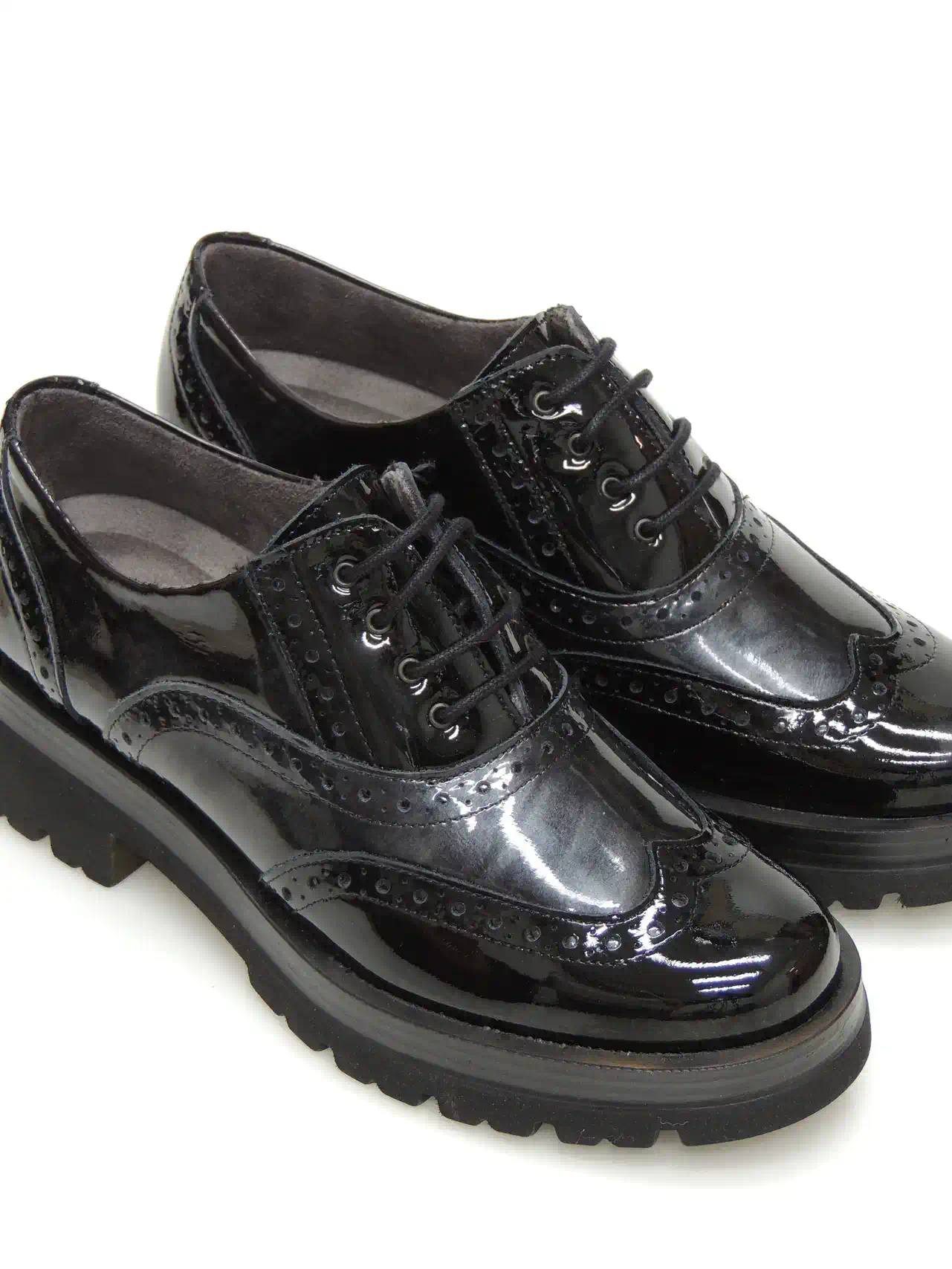 zapatos-oxford-pitillos-5362-charol-negro