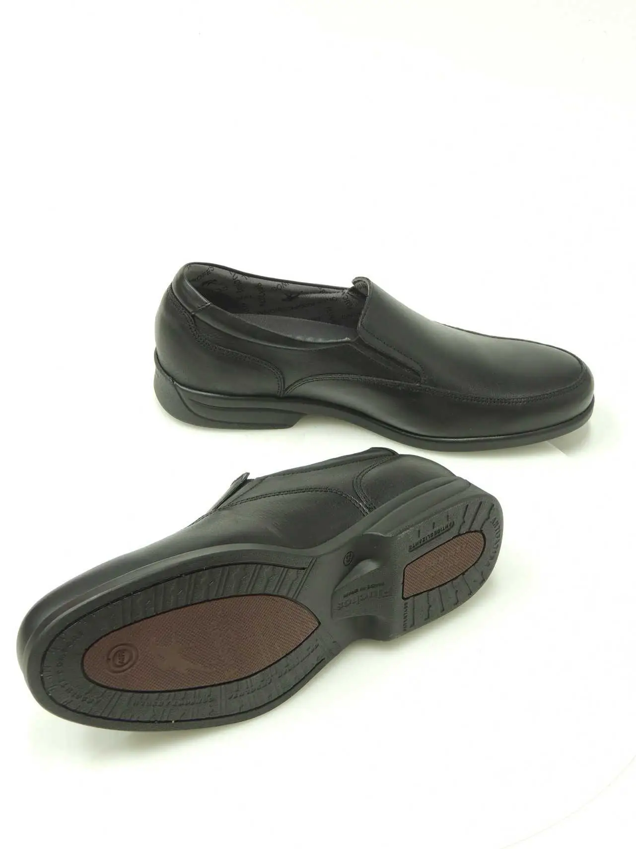 mocasines-slip-on-fluchos-8902-piel-negro