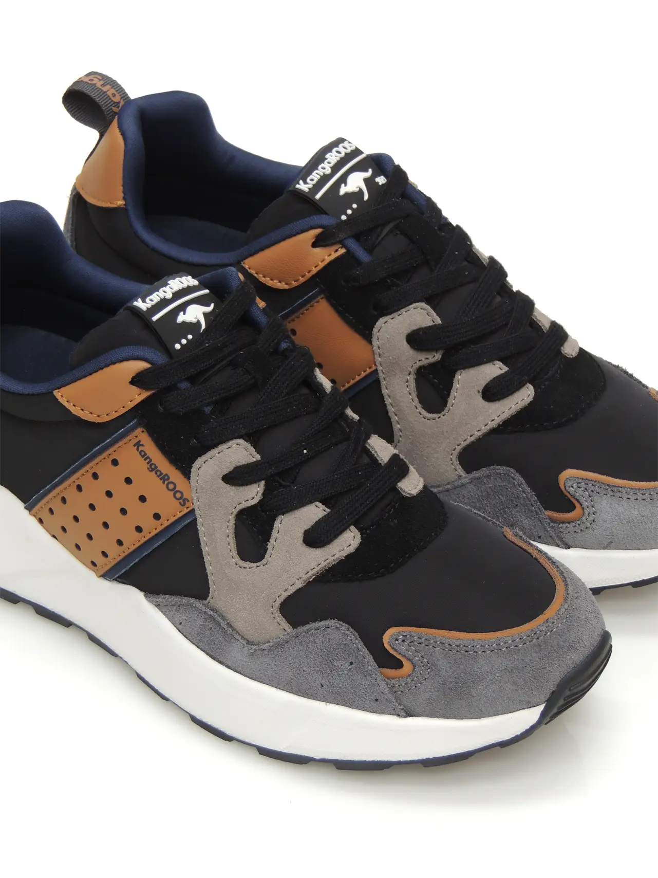 sneakers--kangaroos-k939-1-ante-negro