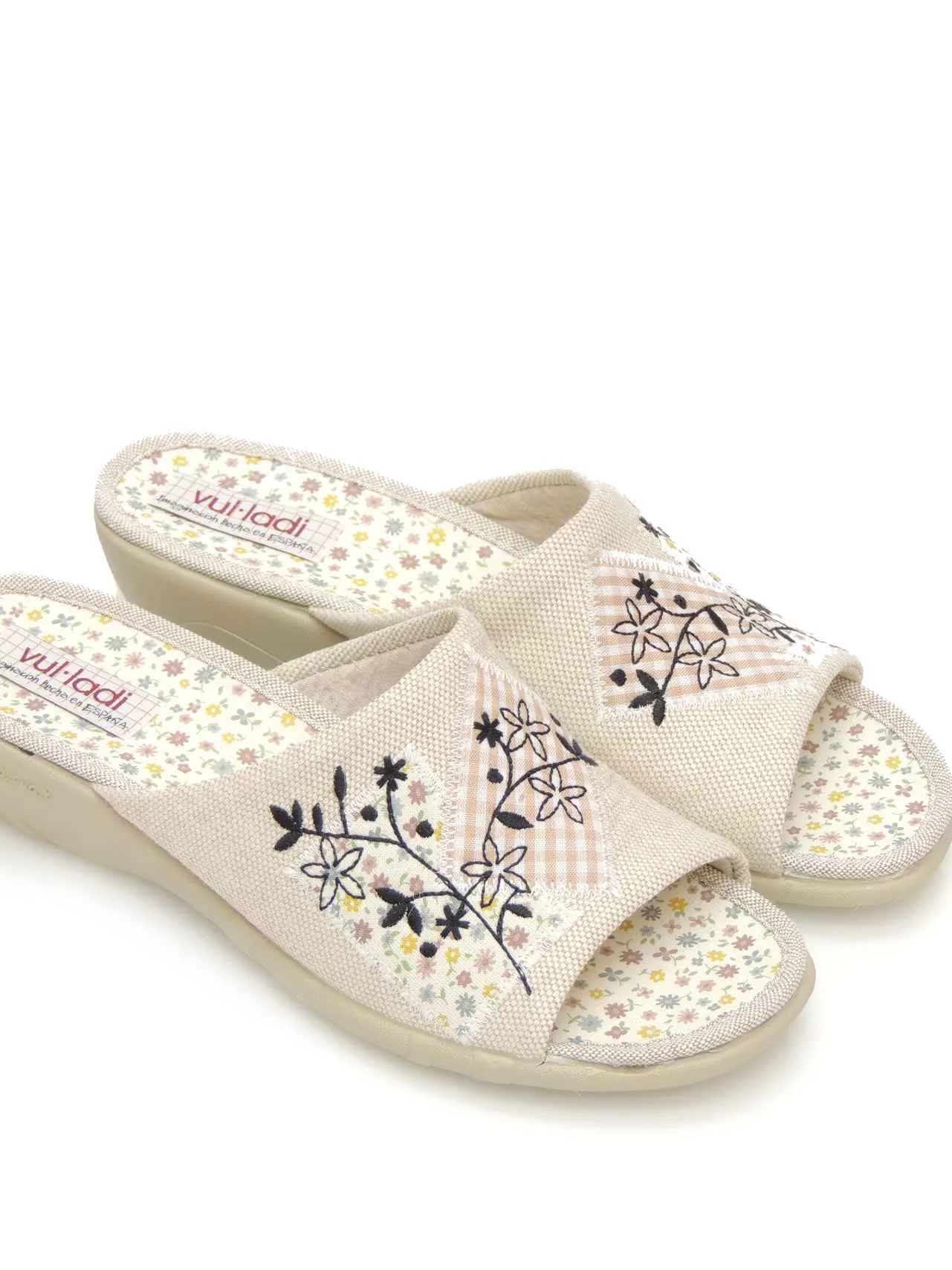 zapatillas-estar en casa-vulladi-2660-720-textil-beige