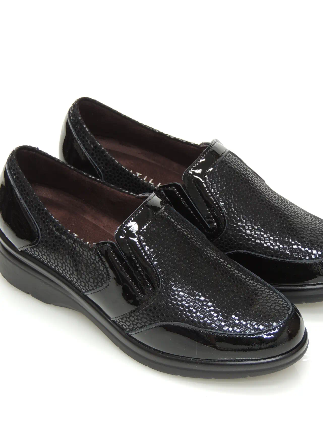 mocasines-slip-on-pitillos-5310-charol-negro