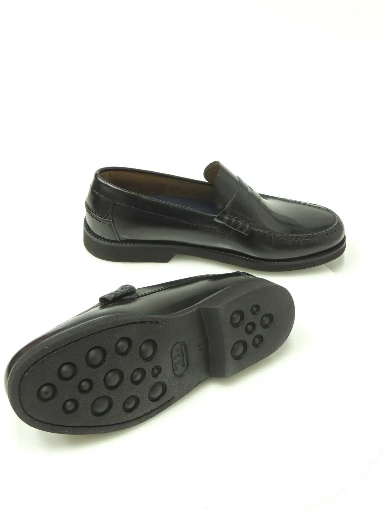 mocasines-castellanos-fluchos-f0047-piel-negro