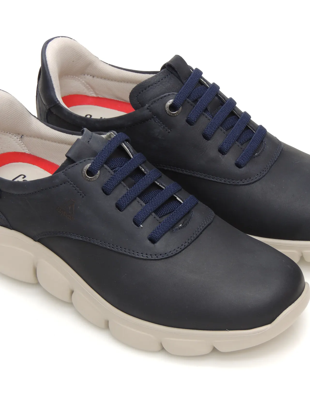 sneakers--callaghan-63700-nobuk-marino