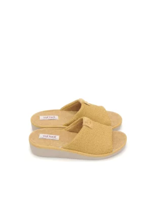 zapatillas-estar en casa-vulladi-8642-770-textil-mostaza