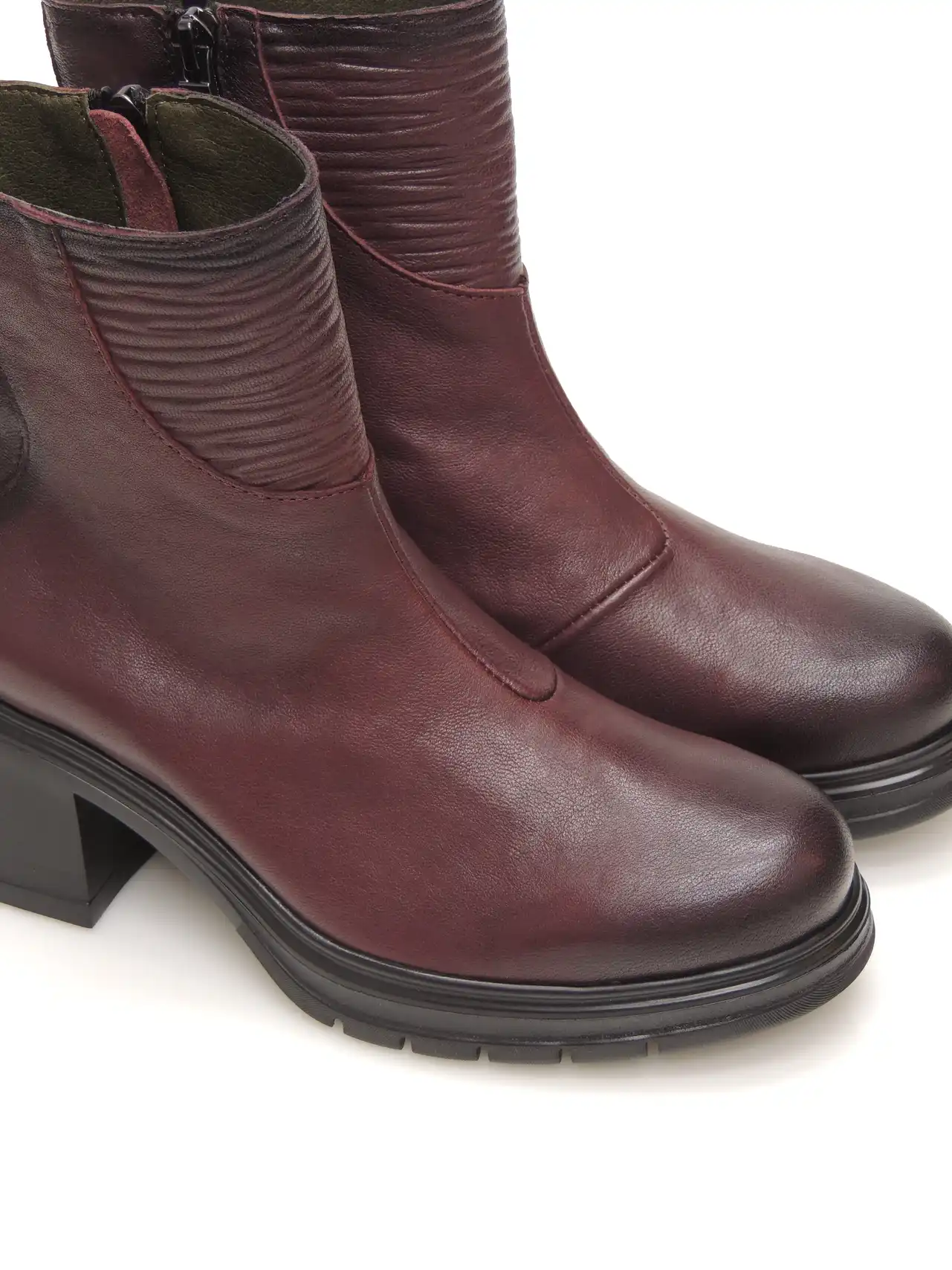botines--paula urban-mabel 008-piel-burdeos