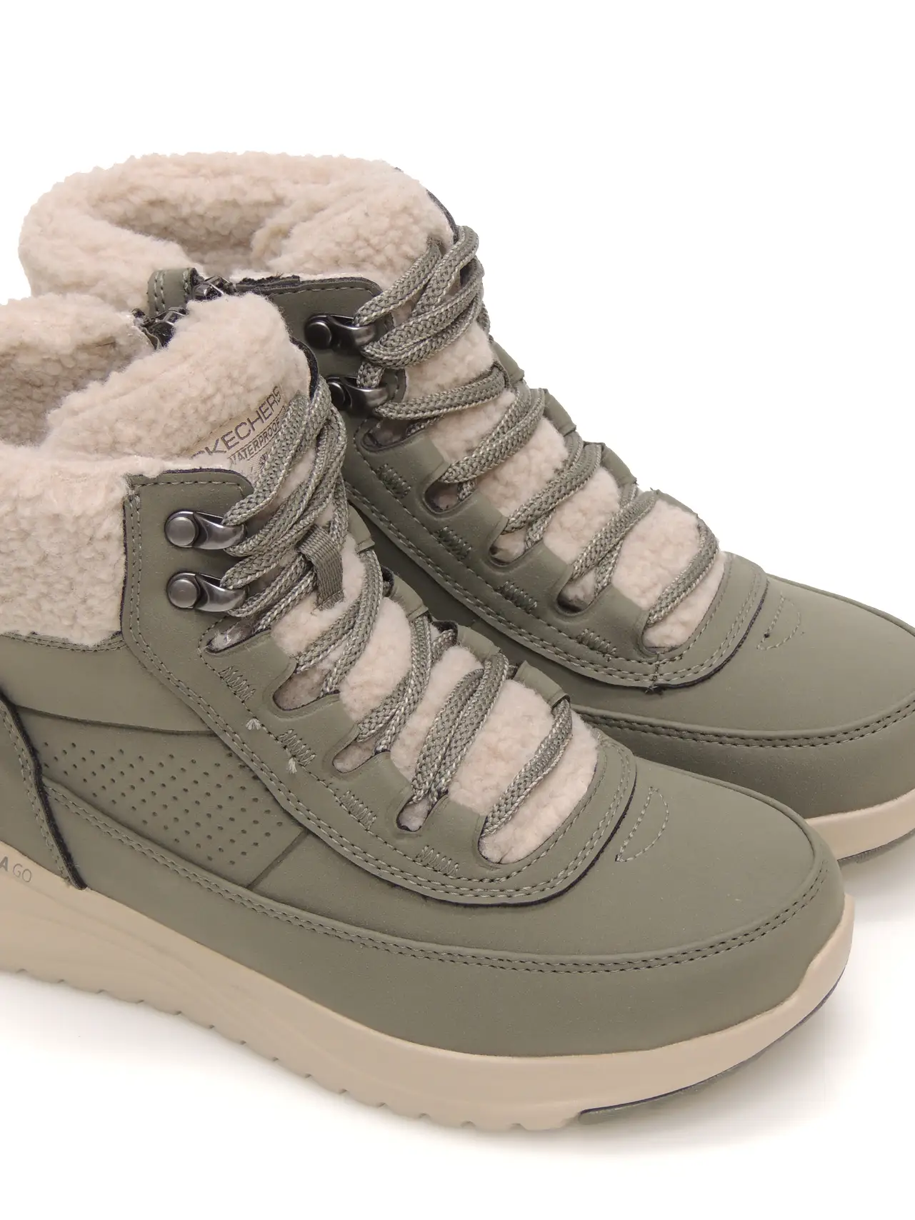 botas-impermeables-skechers-144756-nobuk-verde