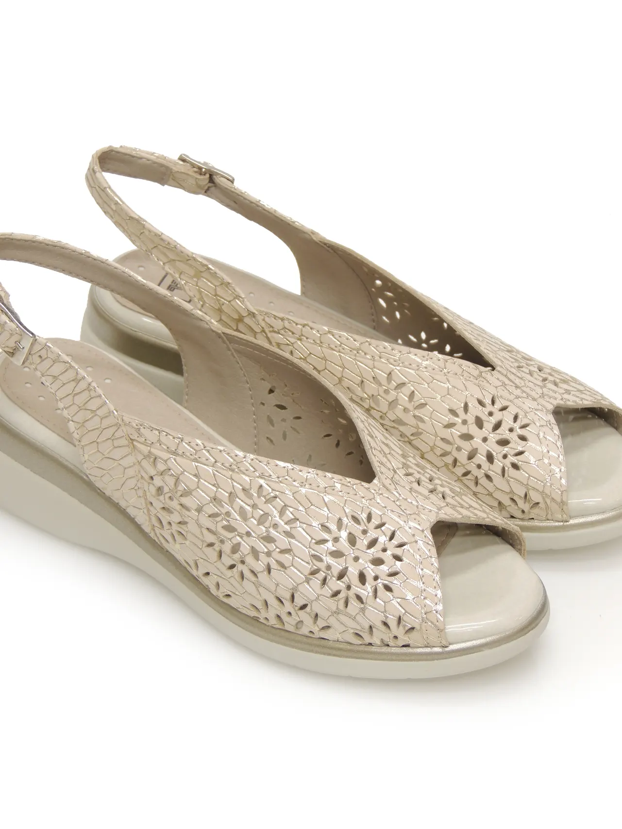 sandalias--pitillos-10342-piel-oro