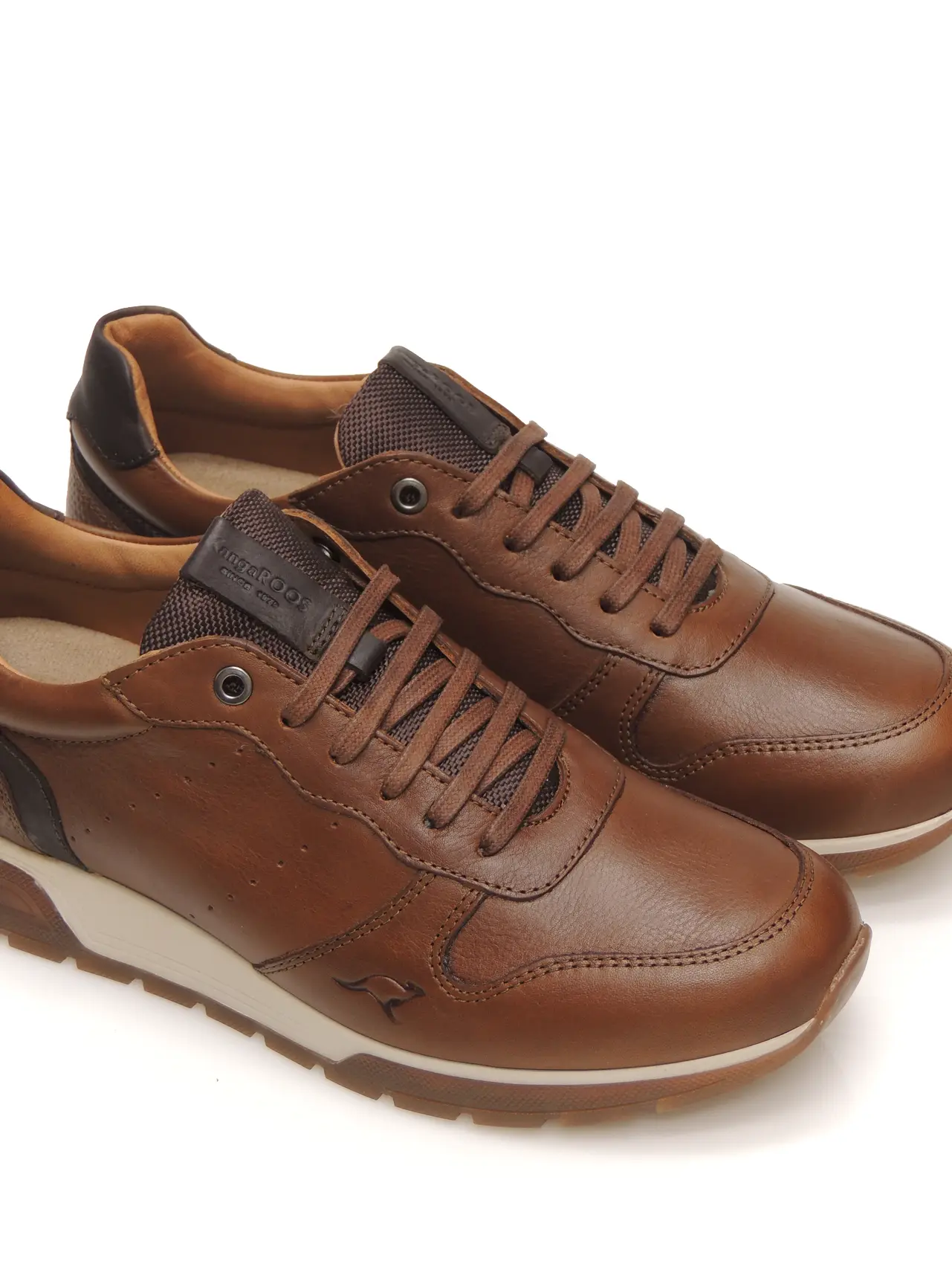 sneakers--kangaroos-934-piel-cuero