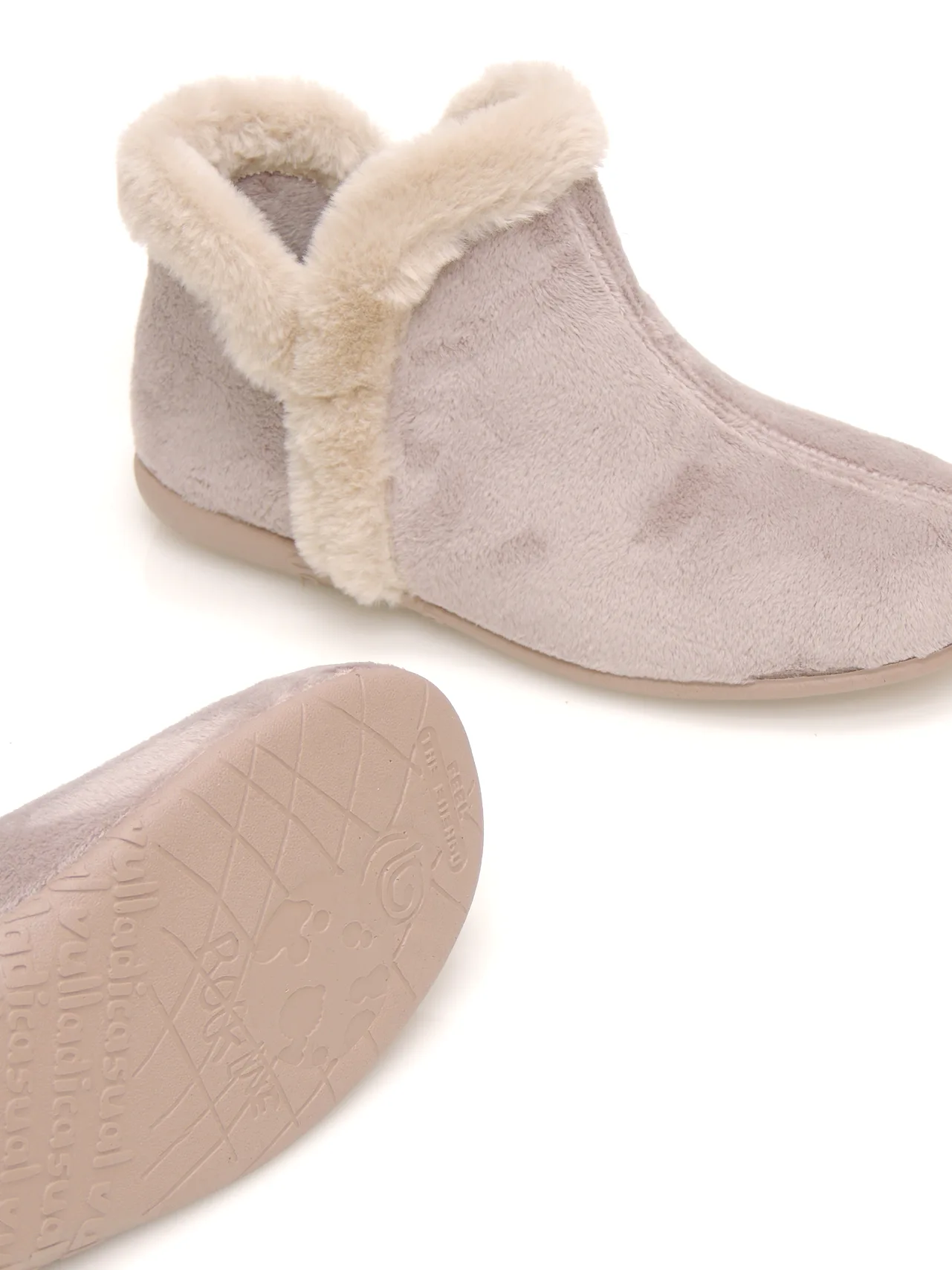 zapatillas--vulladi-3207-140-pelo-taupe