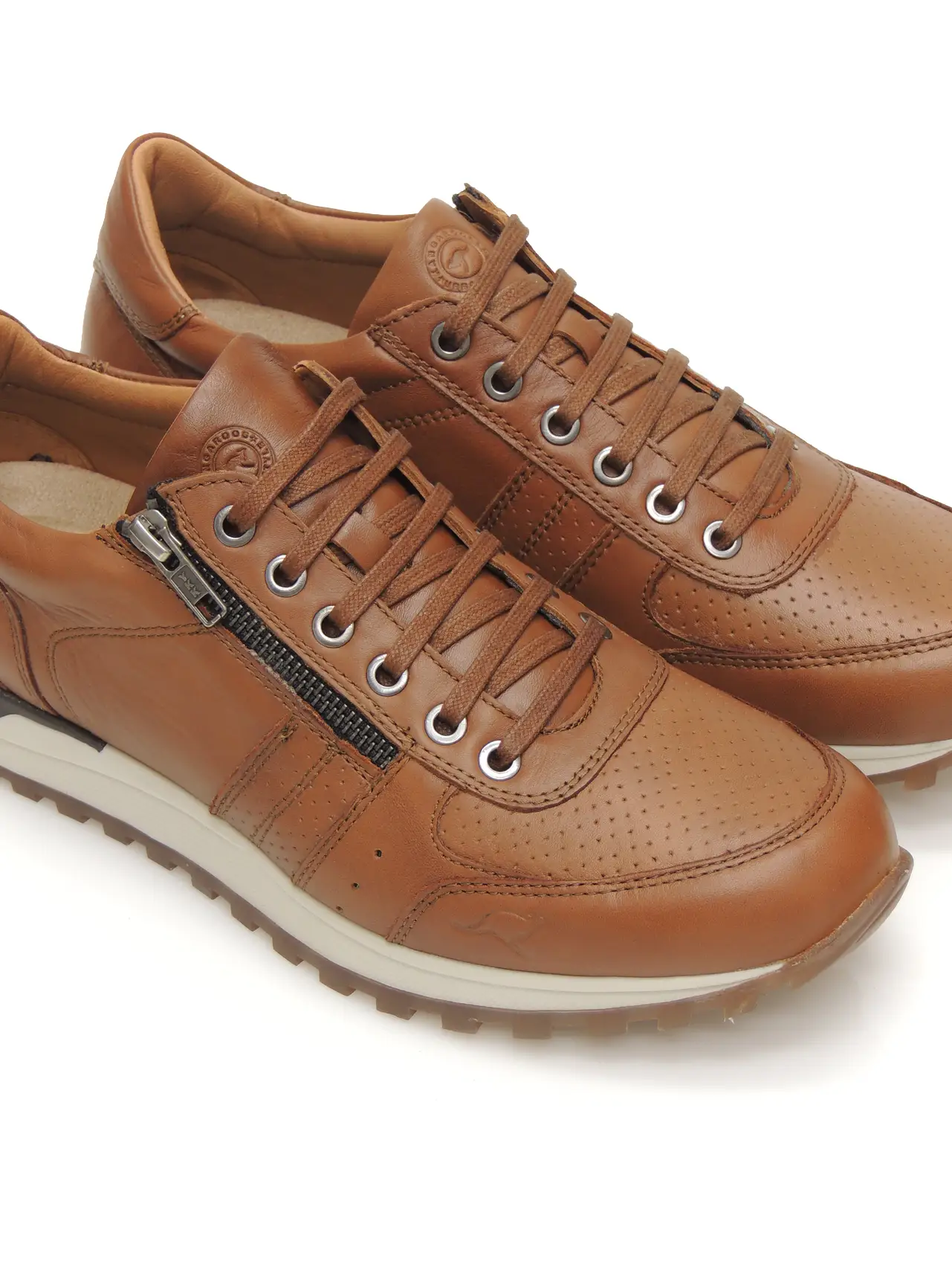 sneakers--kangaroos-845-piel-cuero