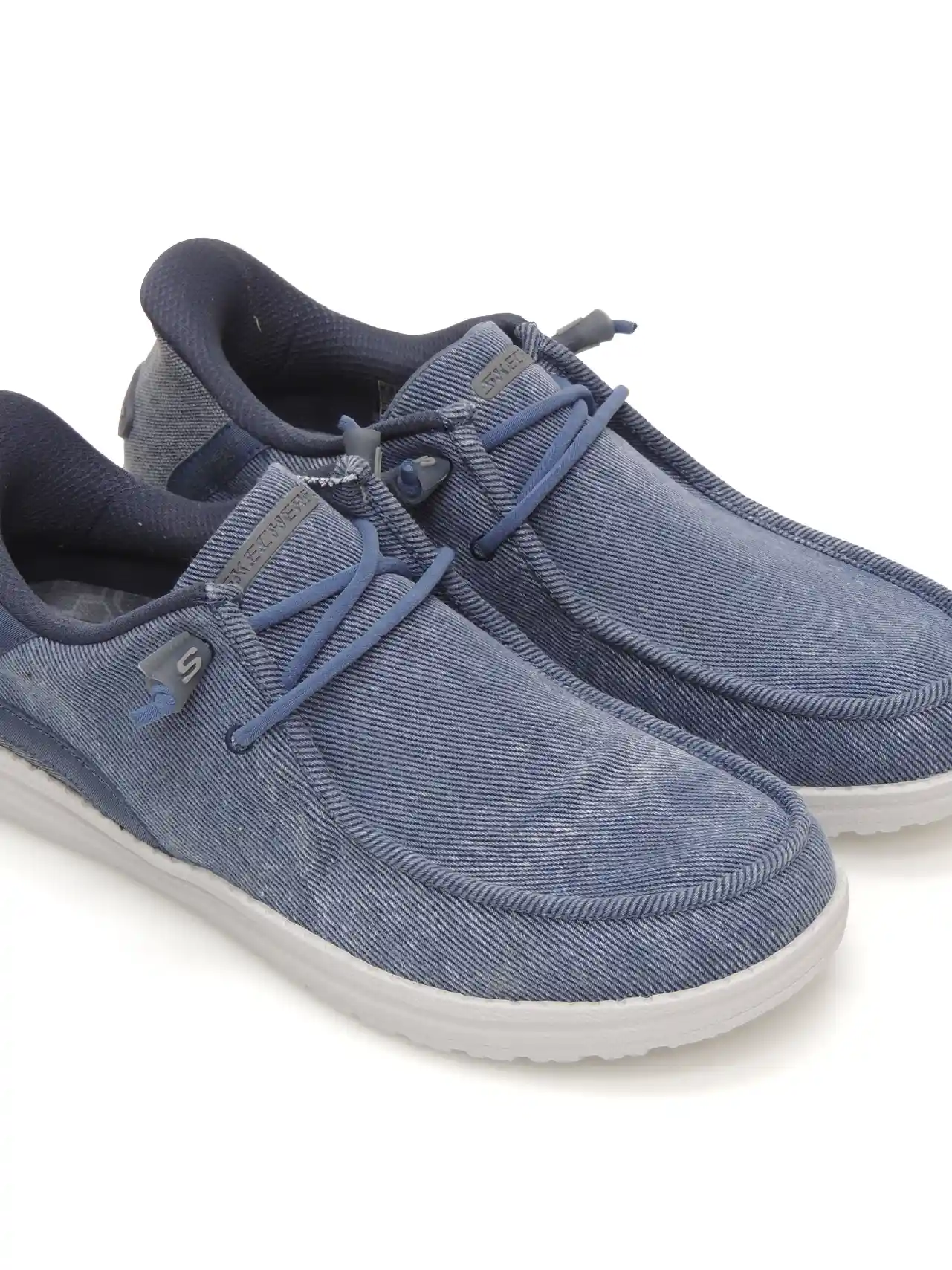 wallabee--skechers-210959-lona-jeans