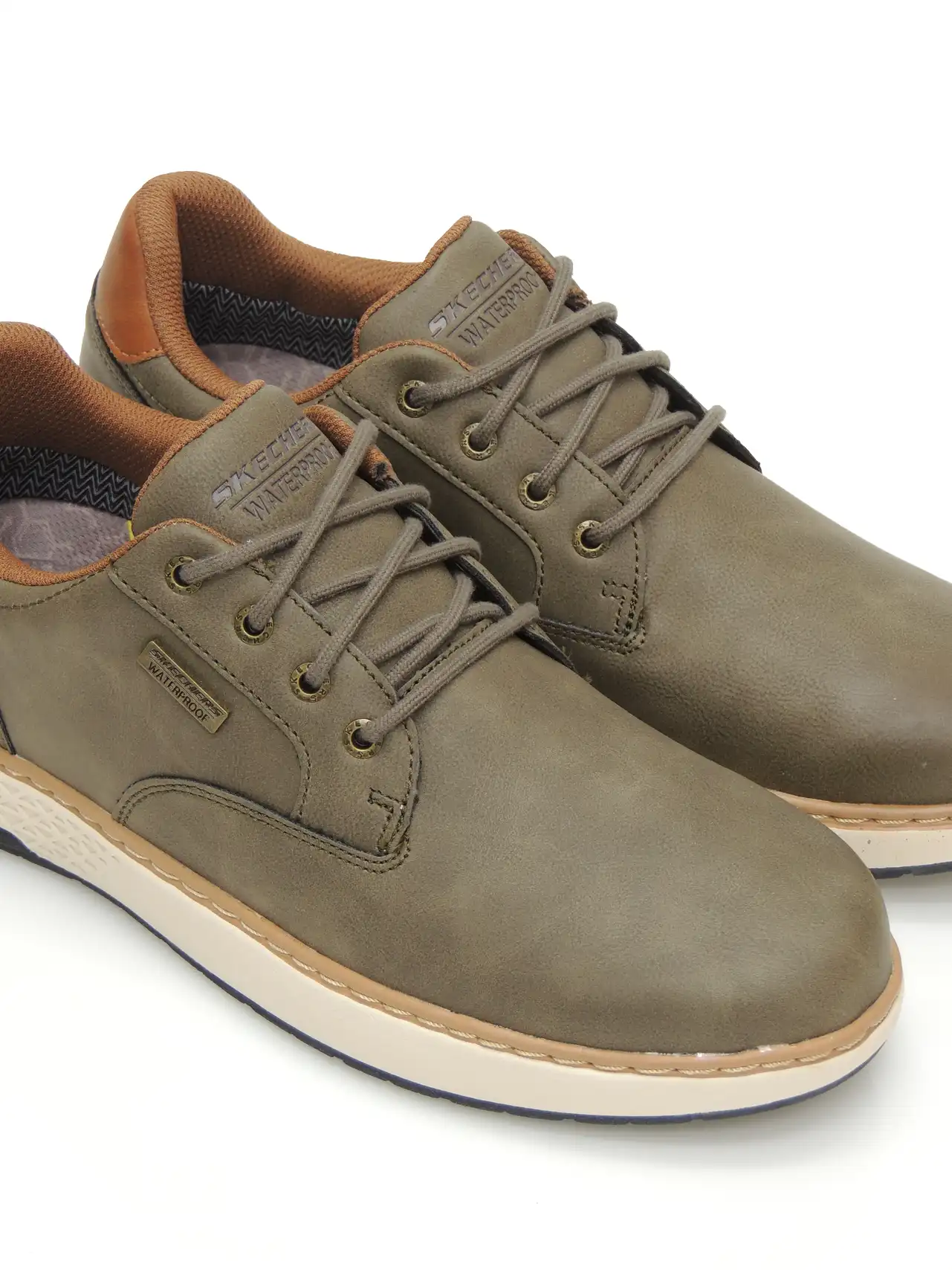 zapatos-impermeables-skechers-205234-polipiel-verde